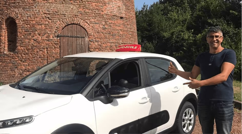 Entrevue avec Farid, enseignant à Lille