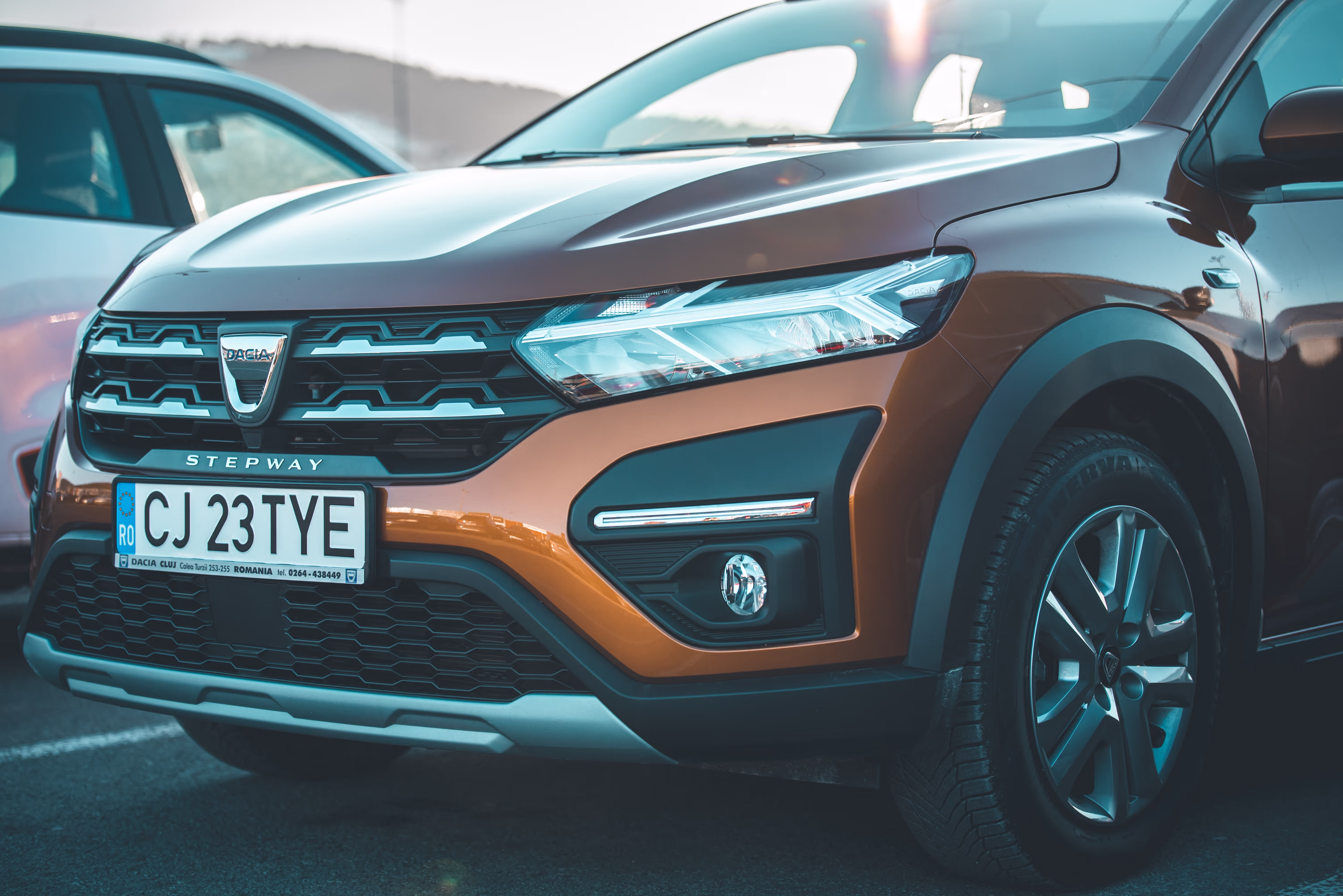 Image d'accueil de l'article Assurance auto Dacia : le prix par modèle et les formules d’assurance Lepermislibre