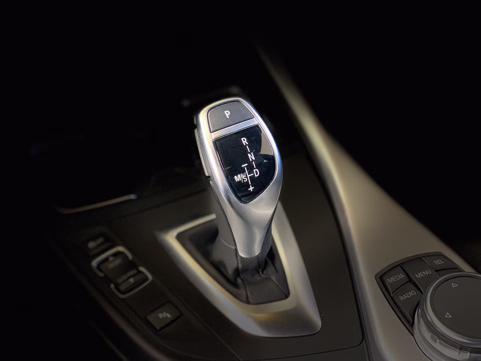 4 erreurs de conduite à éviter avec une boîte automatique