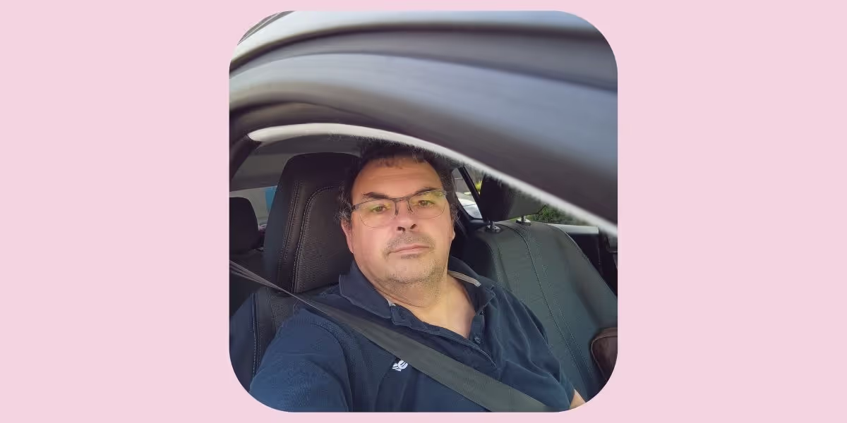 Image d'accueil de l'article Francisco, enseignant partenaire lePERMISLIBRE à Caen (14) 🚘