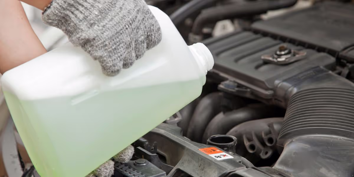 Voyant de liquide de refroidissement : quand faut-il s’inquiéter ?