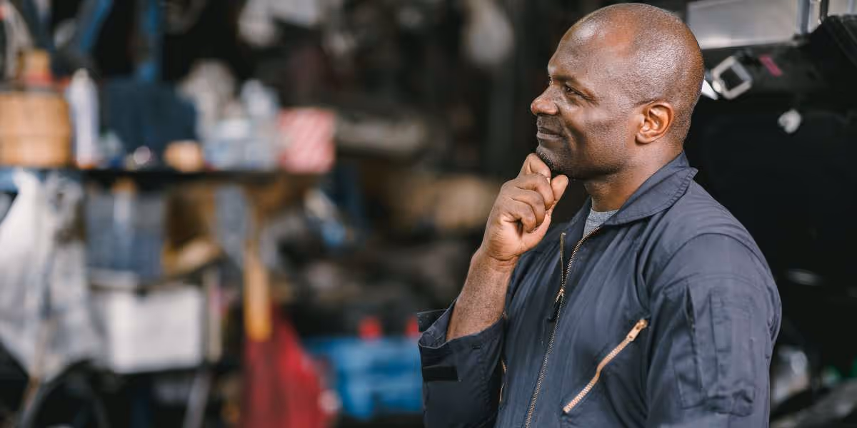 Que faire lorsque le voyant moteur orange s'allume ?