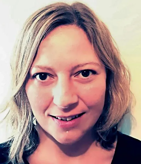 Eugénie, moniteur diplômé d'État à Rochefort-du-Gard