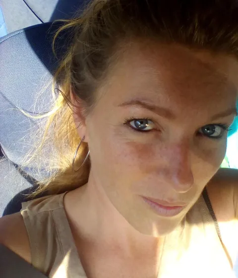 Laura, moniteur diplômé d'État à Guérande