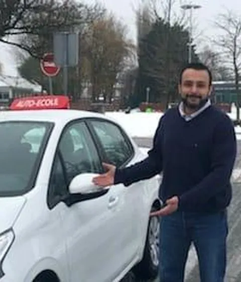 Nordine, moniteur diplômé d'État à Seclin
