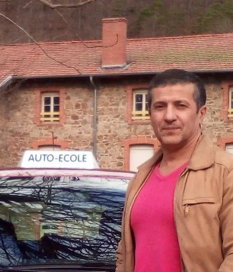 Samir, moniteur diplômé d'État à Rive-de-Gier