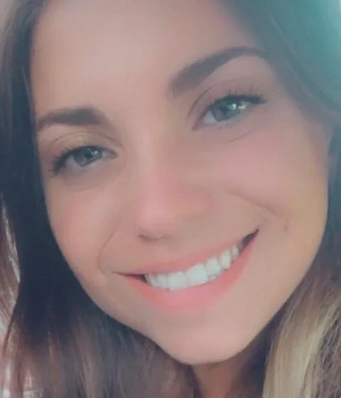 Sheerilyn, moniteur diplômé d'État à Bègles